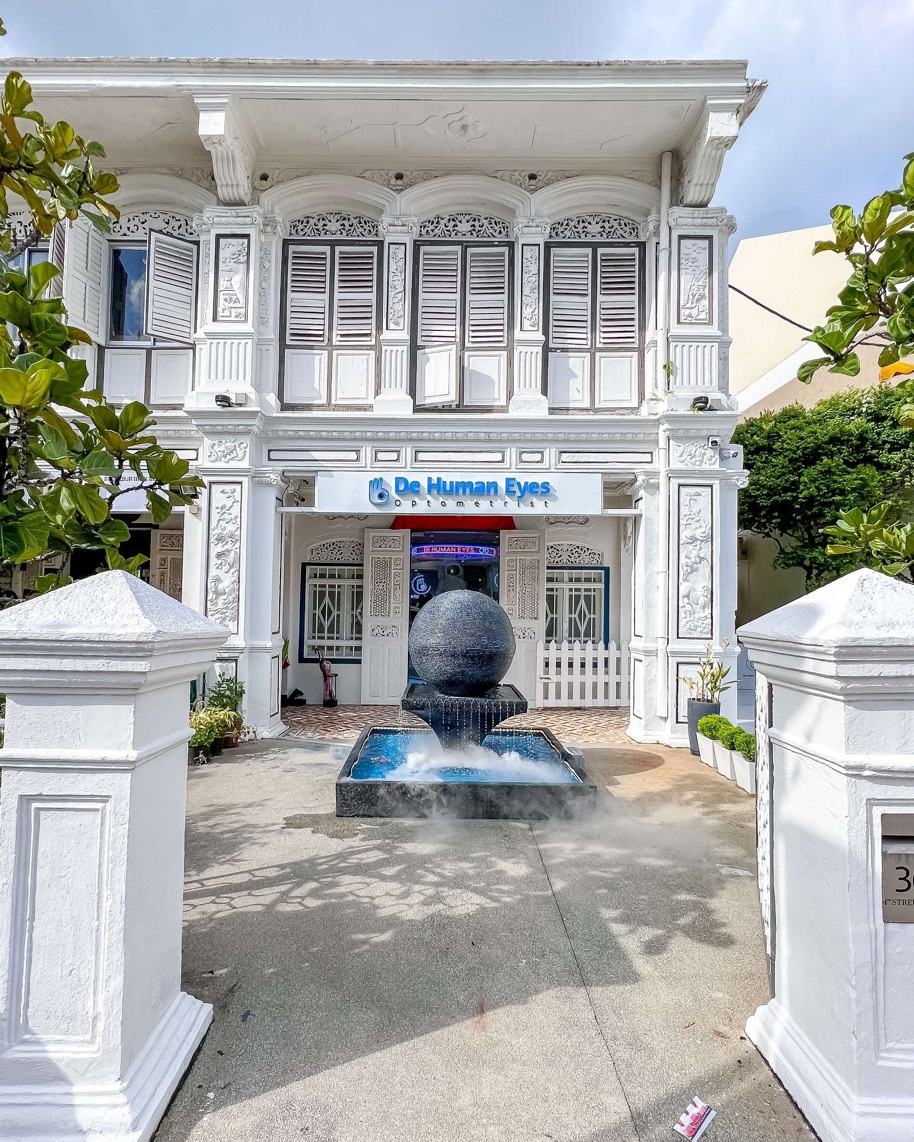 de human eyes optometrist de human ice 2