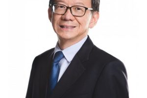 Dr Andrew Tan Ophthalmologist