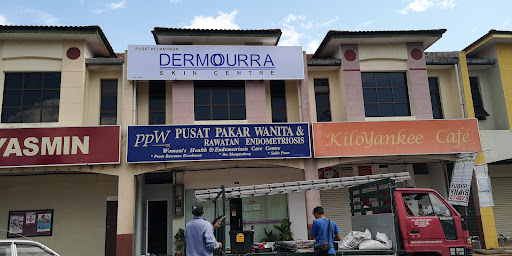 Dermourra Aesthetic- laser.aesthetic.wellness