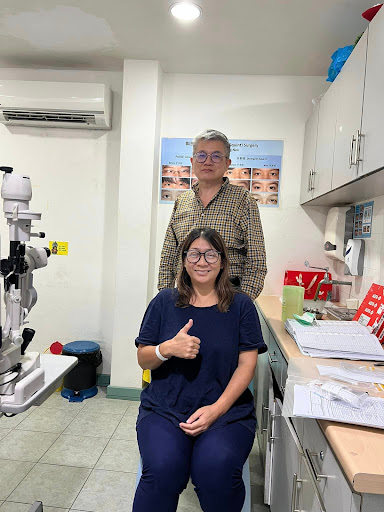 Prof. Dr Chua Chung Nen Eye Specialist | 蔡鐘能眼科专科