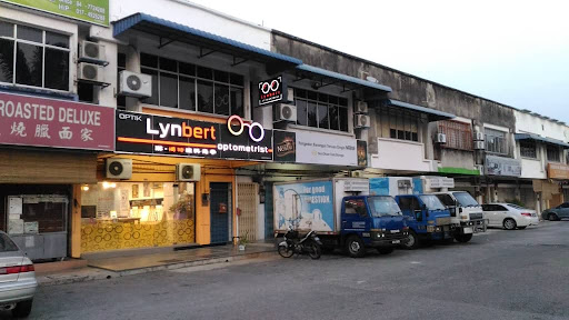 Lynbert Optometrist (Ortho-k & Children Myopia management specialist) Lynbert Optometrist (Ortho-k & Children Myopia management specialist)