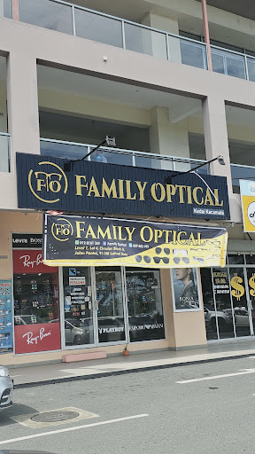 family optical lahad datu