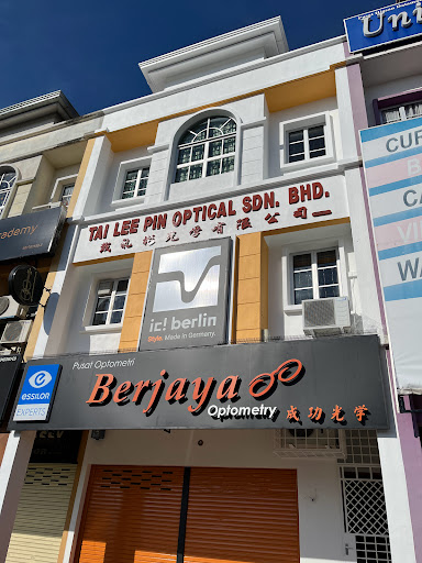Berjaya Optometry Boutique 成功光学