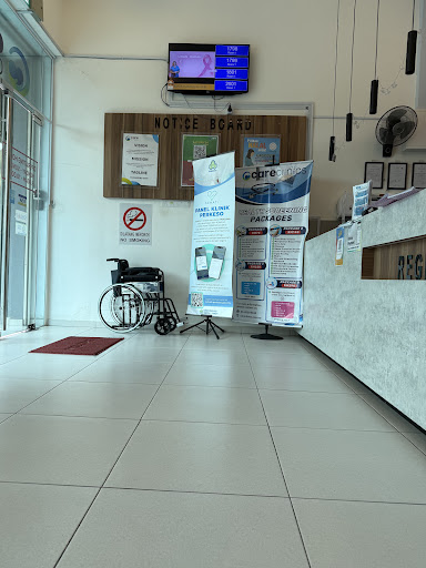 KLINIK CARECLINICS CYBERJAYA