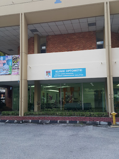 Klinik Optometri UKM