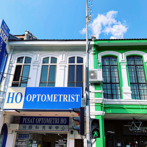 Ho Optometrist / Primary EyeCare, OrthoK, Vision Therapy, Binocular Vision, Low Vision, Color Vision / 何眼科视光中心