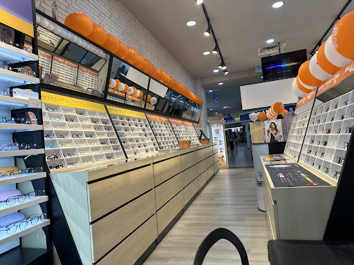 DR. Specs, Kuantan Parade DR. Specs, Kuantan Parade