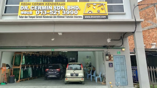 Dr Cermin Kuala Kangsar, Perak