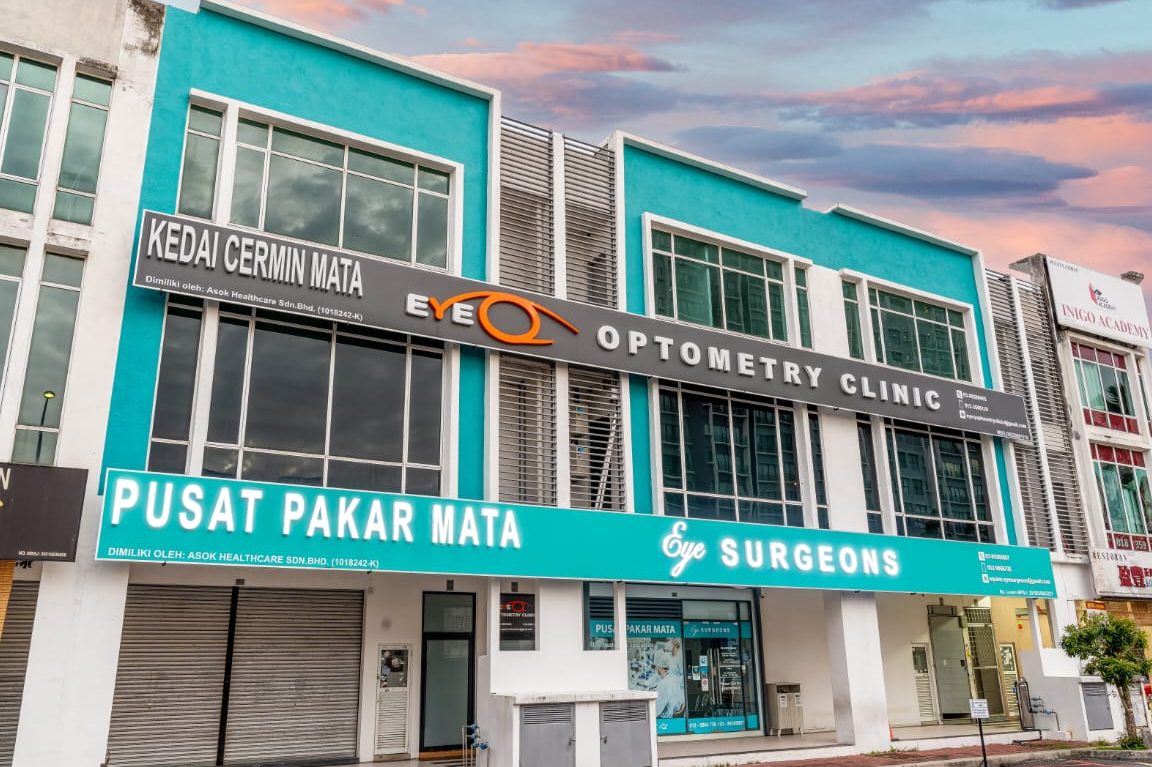 eye specialist equinepusat pakar mata eye surgeons