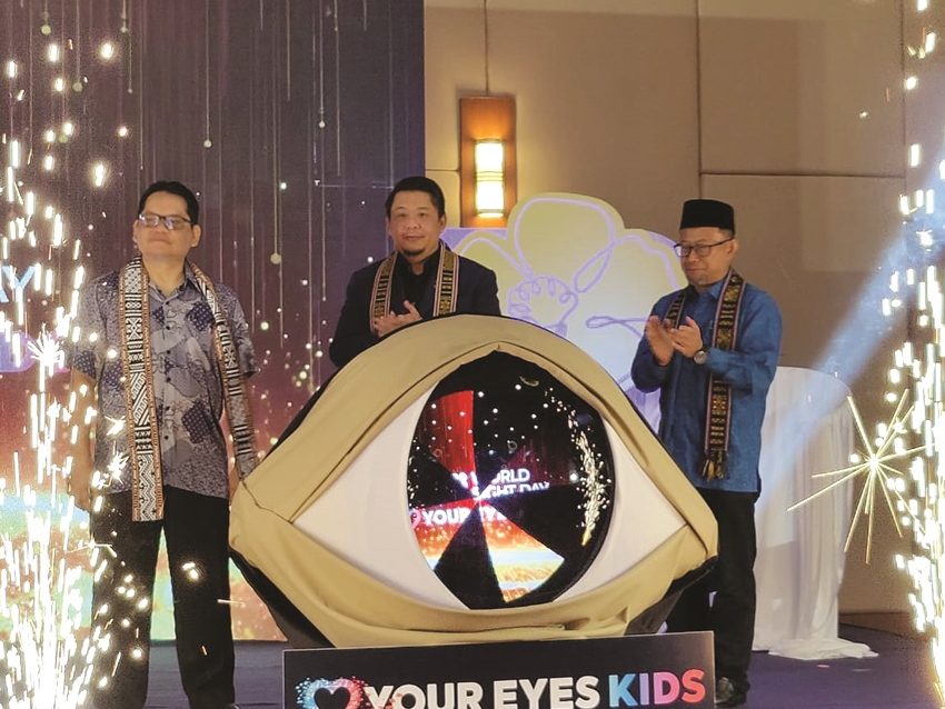 pakar mata terbaik temukan eye specialist di lahad datu malaysia untuk rawatan optimum